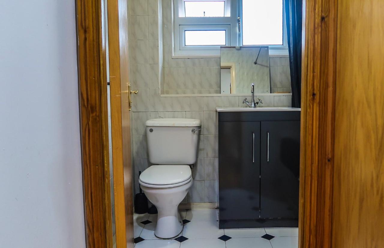 Cozy Double Room - Only Room Londres Exterior foto